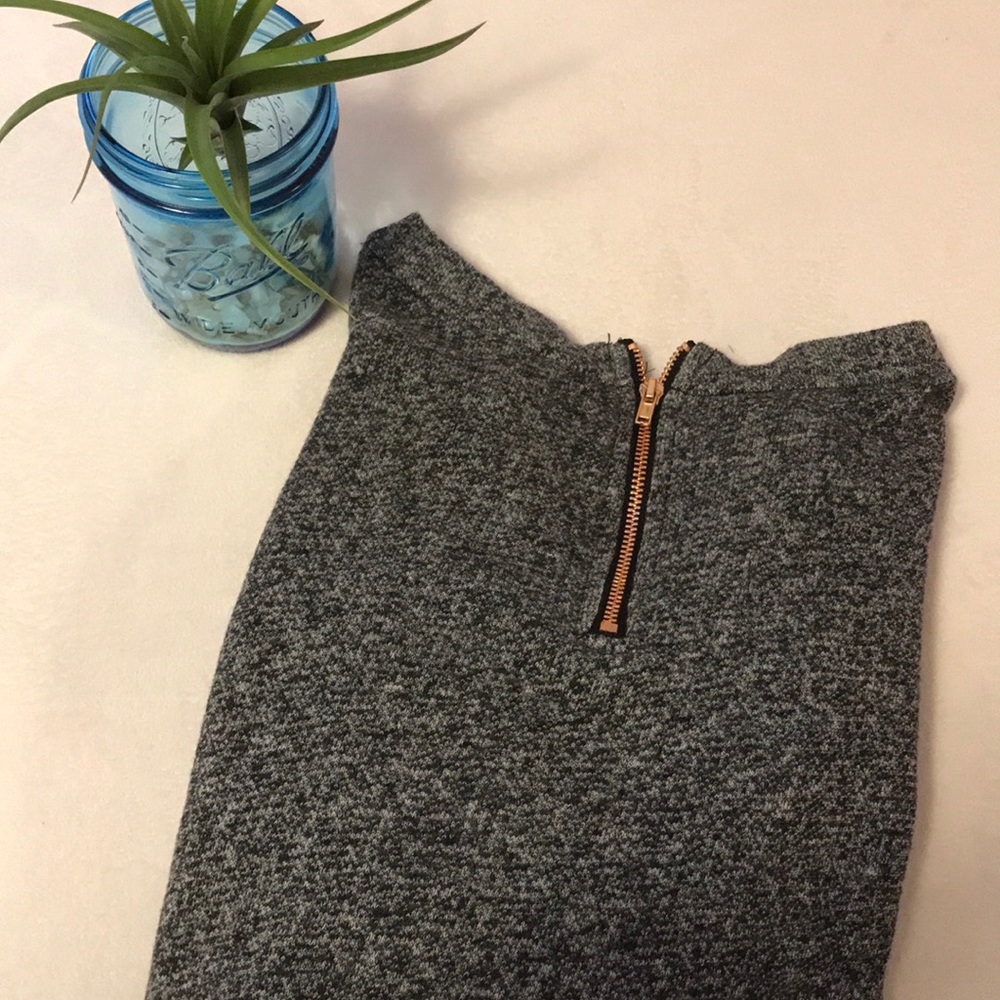 H&M heathers gray sweater